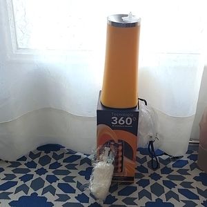 49). Onlytrends Egg Roller